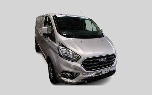 AW19LYS - FORD TRANSIT CUSTOM 300 L2 DIESEL FWD 2.0 EcoBlue 130ps Low Roof Limited Van Diesel SILVER
